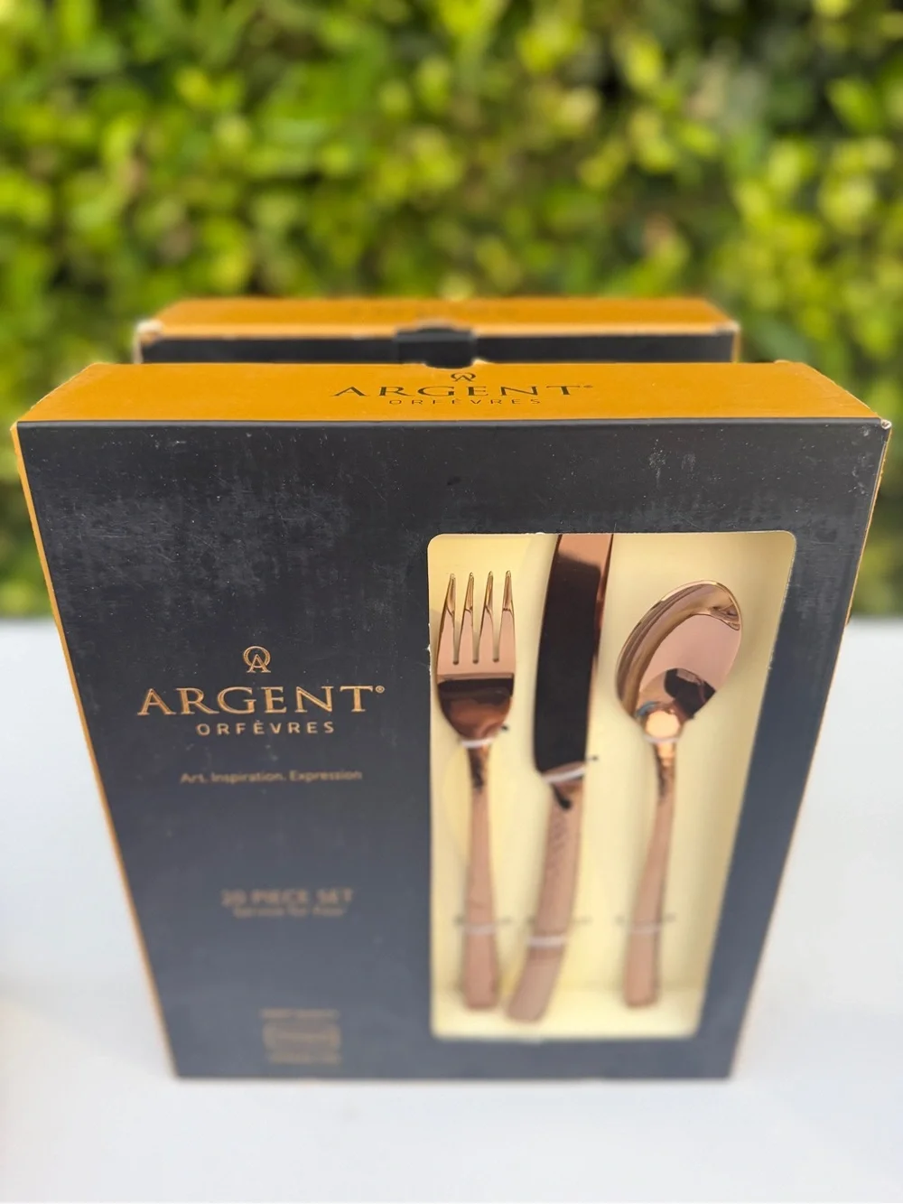 Rose Gold Flatware Set – 60 Pieces Total – New in Box – Service for 12